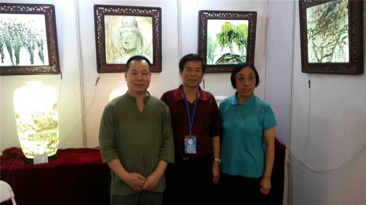 原中國前駐尼日利亞大使王永秋視察我司展會